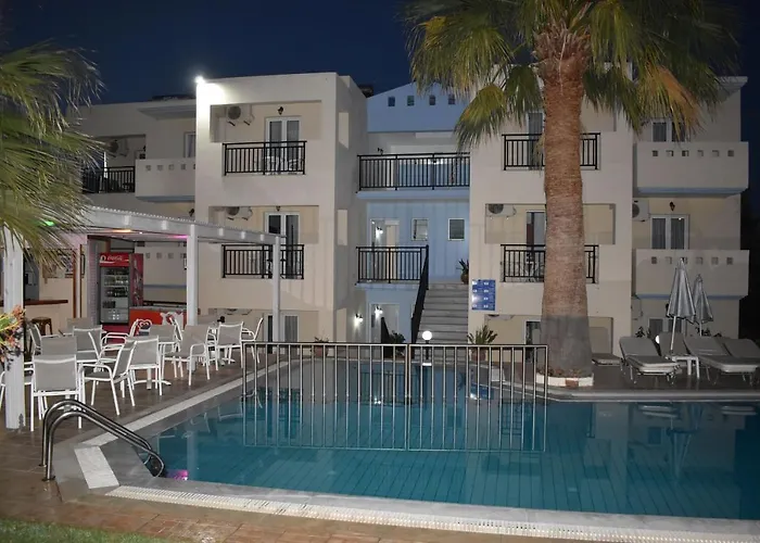 Sunshine Studios & Apartments